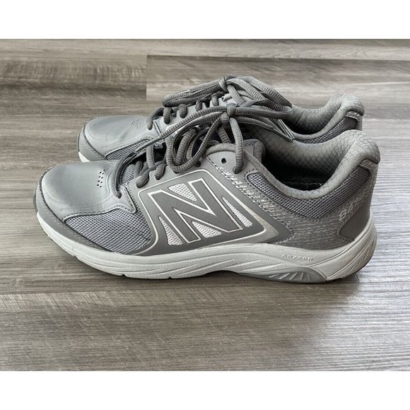 New Balance Shoes New Balance 847v3 Womens Walking Shoes Size 9